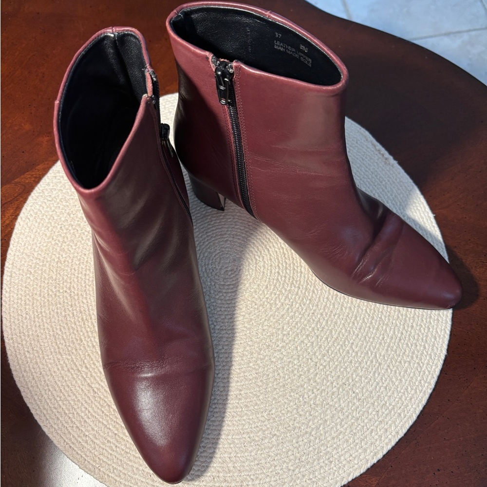 Avellini Made in Italy Elegant Burgundy Ankle Boots